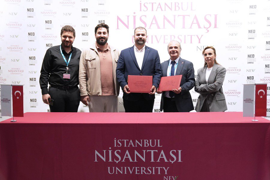 توقيع بروتوكول تعاون بين جامعة نيشانتاشي في إسطنبول ومركز إيمجه للتعليم الخاص
