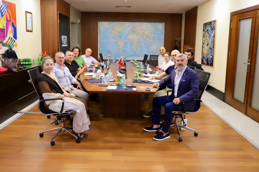 A delegation from Çerkezköy Chamber of Commerce and Industry and Istanbul Nişantaşı University paid a productive visit to TURAŞ Gas Fittings.