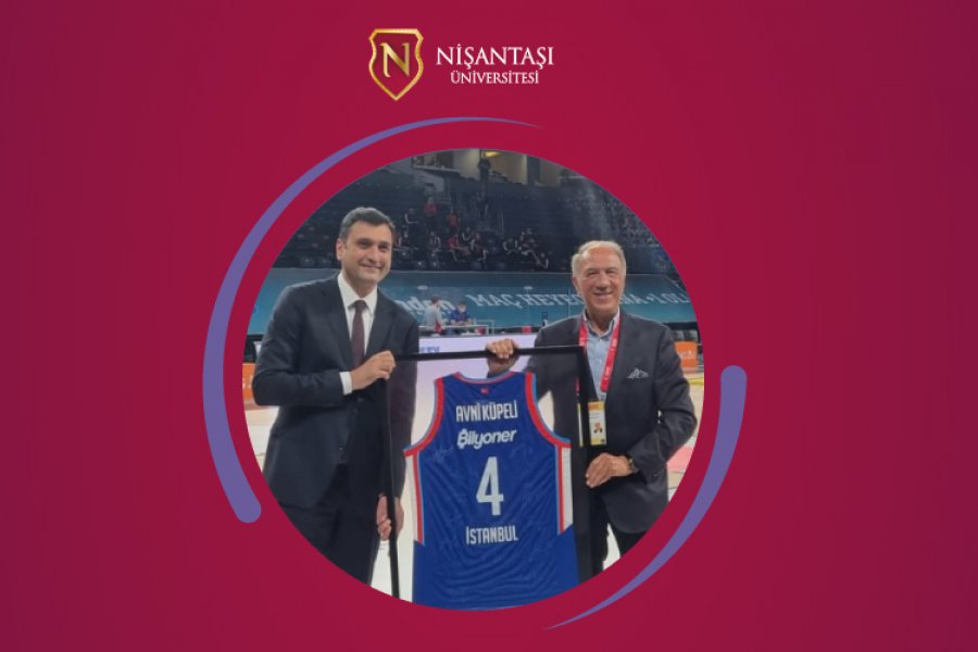 Üniversitemizin MYO Spor Yönetimi Öğretim Görevlisi Hocamız Avni Küpeli’ ye Anadolu Efes Kulübünden büyük jest!