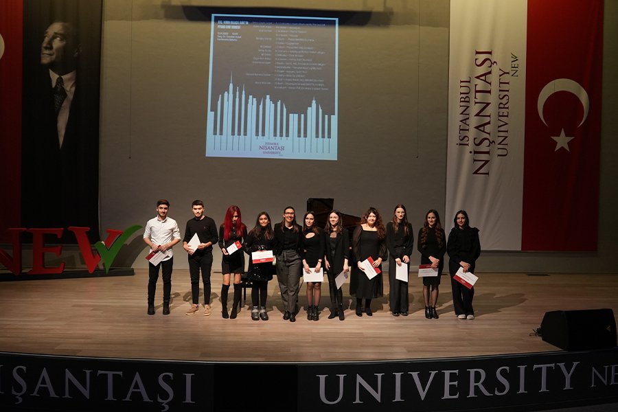 Doç. Dr. Verda Karaçil Cerit’in Piyano Sınıf Konseri