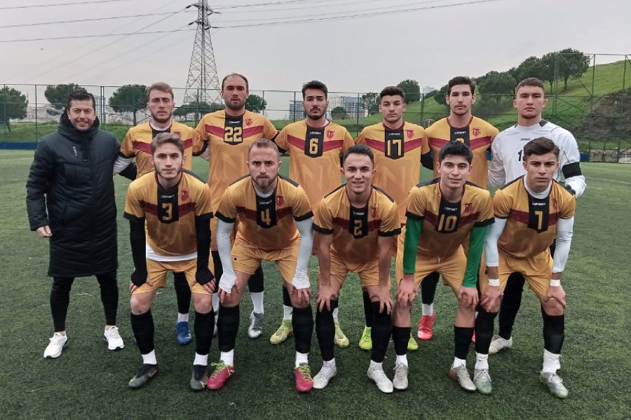 ERKEK FUTBOL TAKIMIMIZ 2 DE2 YAPTI