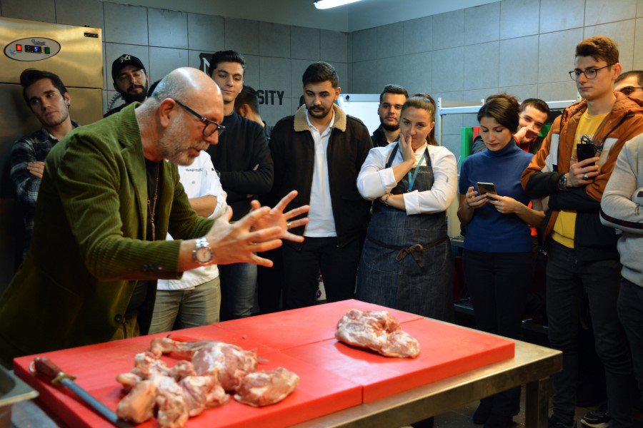 Et Uzmanı Cüneyt Asan: Süt ırkından et üretimi bırakılmalı