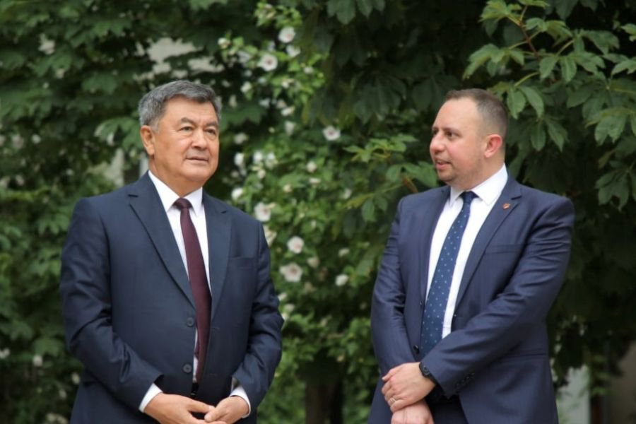 Nişantaşı Üniversitesi, Özbekistan Devlet Sanat ve Kültür Enstitüsü ile Mutabakat Anlaşması imzaladı.