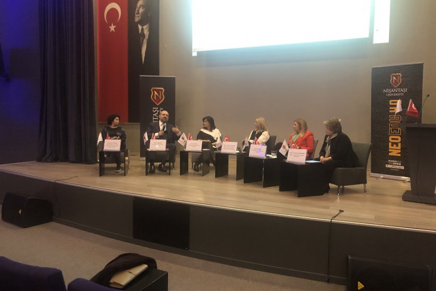 Nişantaşı Üniversitesi'nde Dünya Kadınlar Günü Paneli