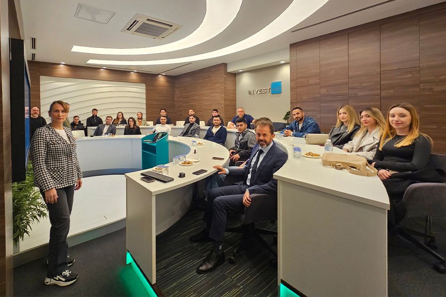 Öğrencilerimiz InvestAZ Yatırım Menkul Değerler’e Eğitim Ziyareti Gerçekleştirdi