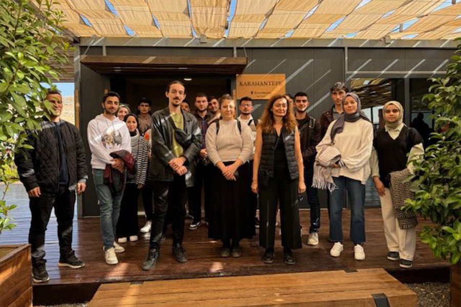 Sanat Terapisi ve Arkeoloji Buluşması: Karahantepe’de Dönüşüm Deneyimleme Atölyesi Gerçekleşti