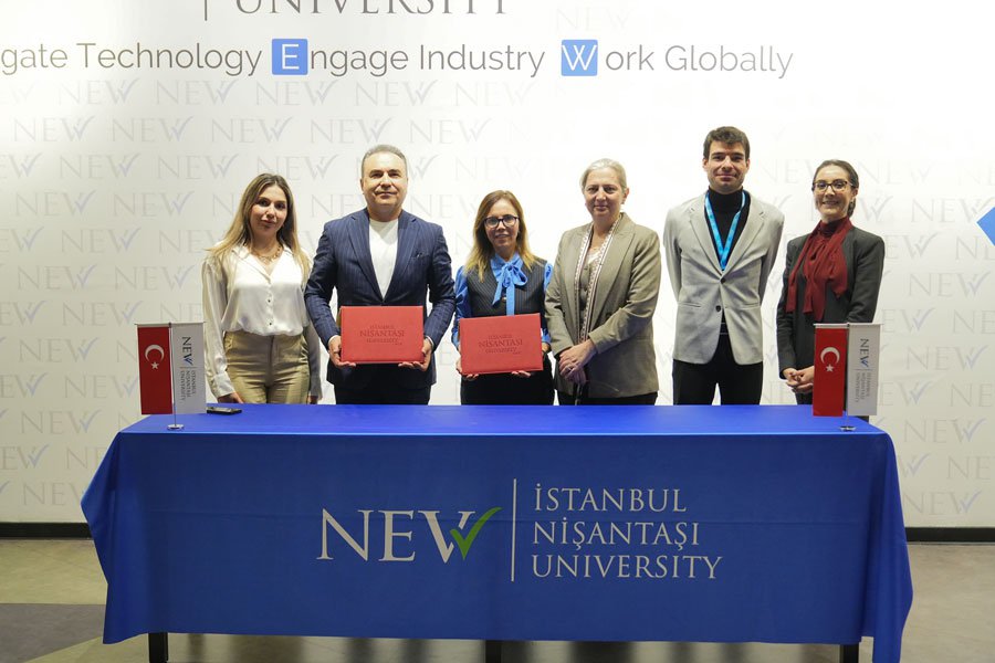 The Pharmacy Services Department within the Vocational School of Health Services at Istanbul Nişantaşı University has signed a cooperation protocol with Universalis Pharmaceutical Warehouse